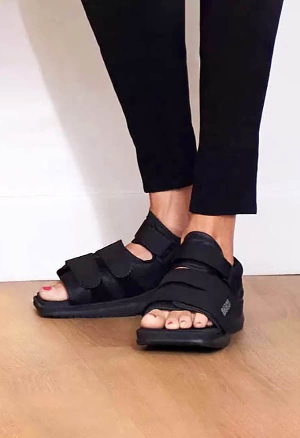 woman wearing sandals